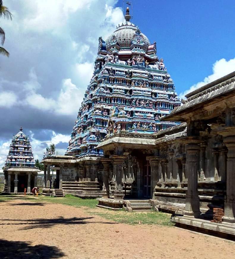 Thirupunavayil Gopuram